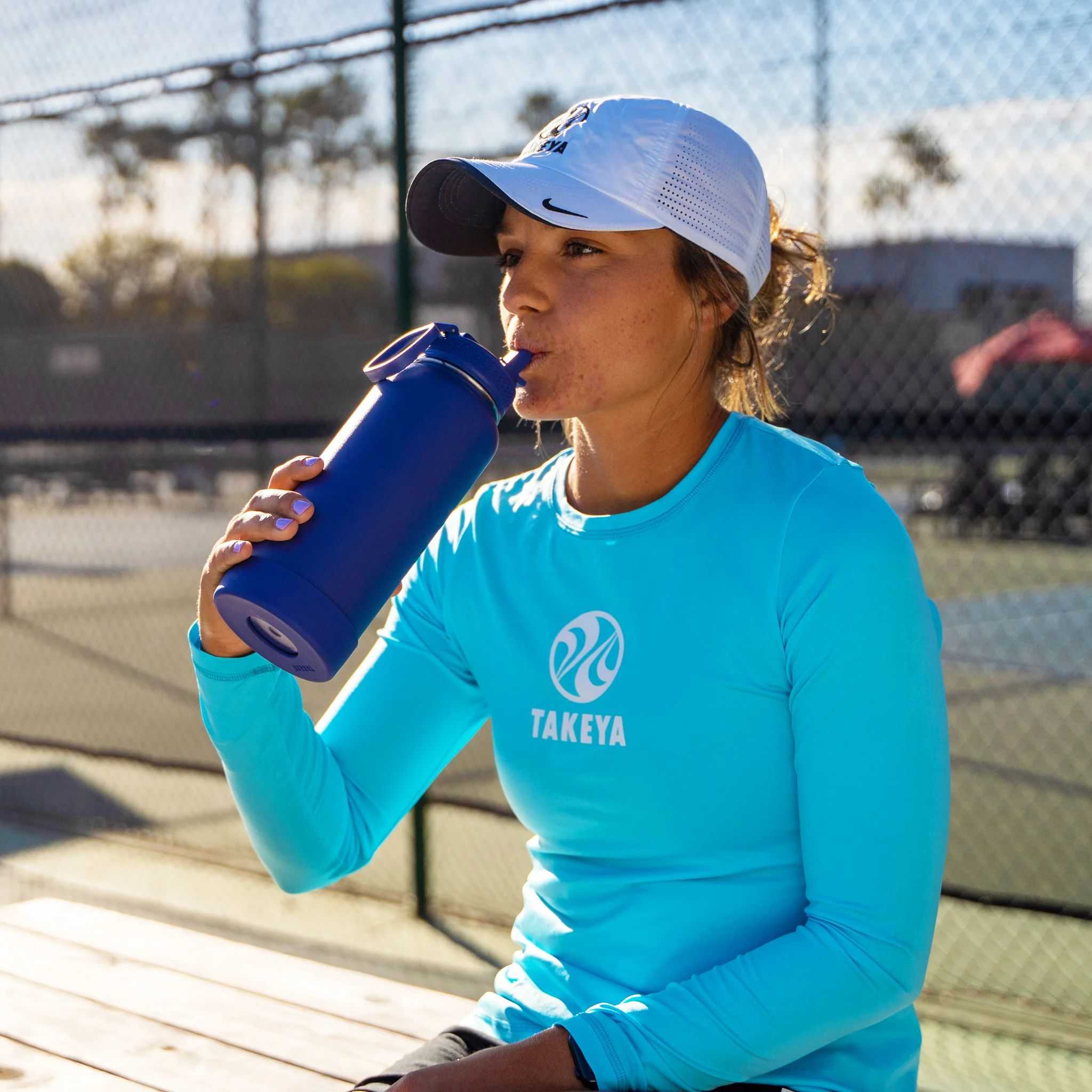 Takeya 32 oz Pickleball Water Bottle Azules | CO0000056