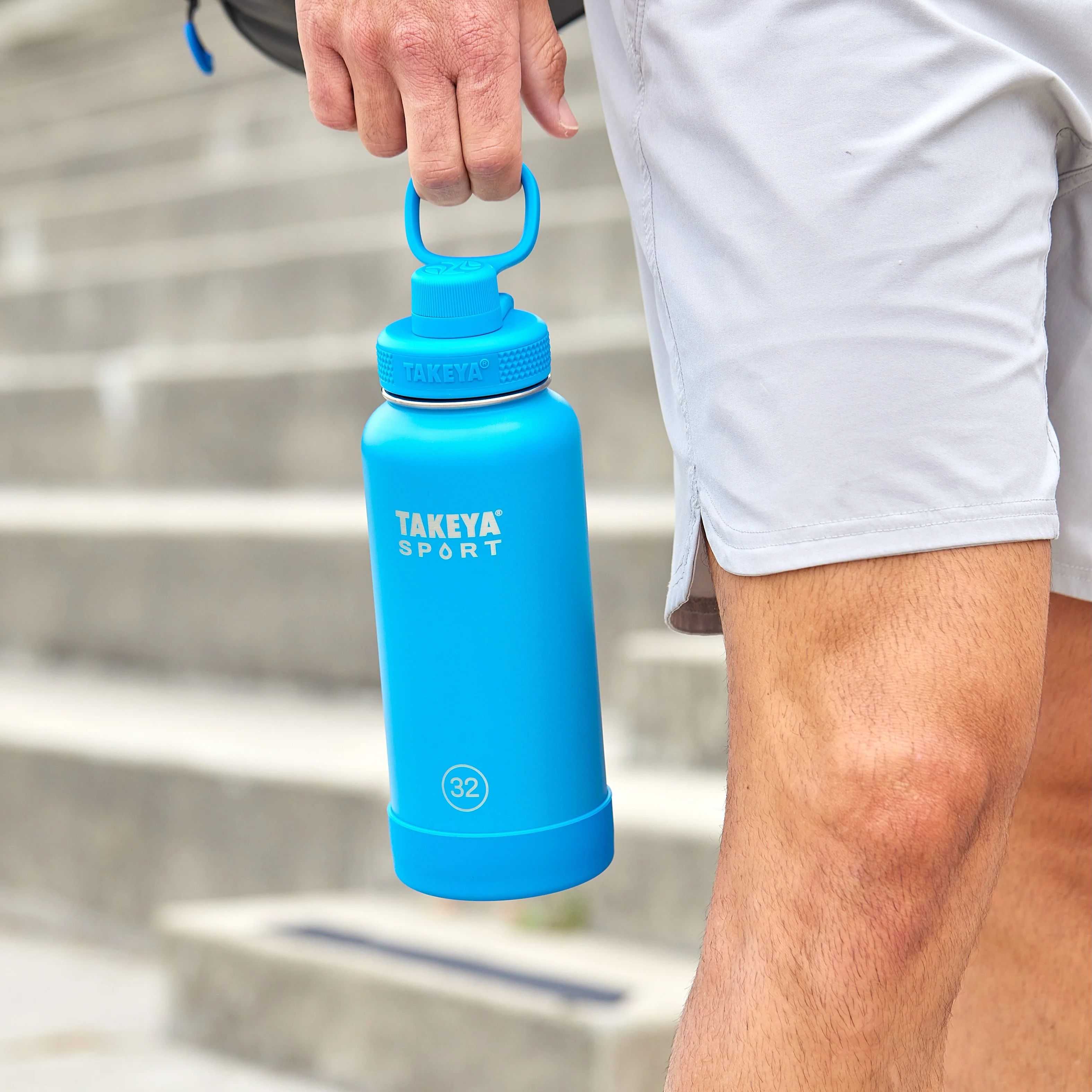 Takeya 32 oz Sport Water Bottle Azules | CO0000057